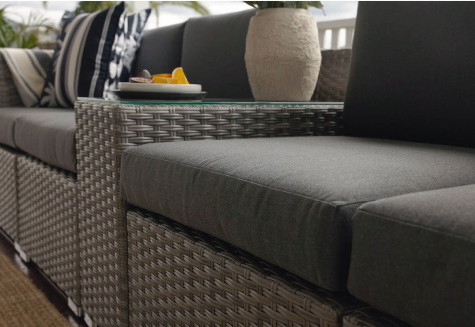 Beaumont corner sofa 2025 dining table set